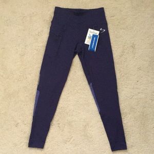 Brand new Beachbody 7/8 leggings